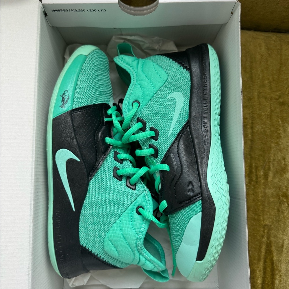 Nike Kids' Mint Green and Black Sneakers
